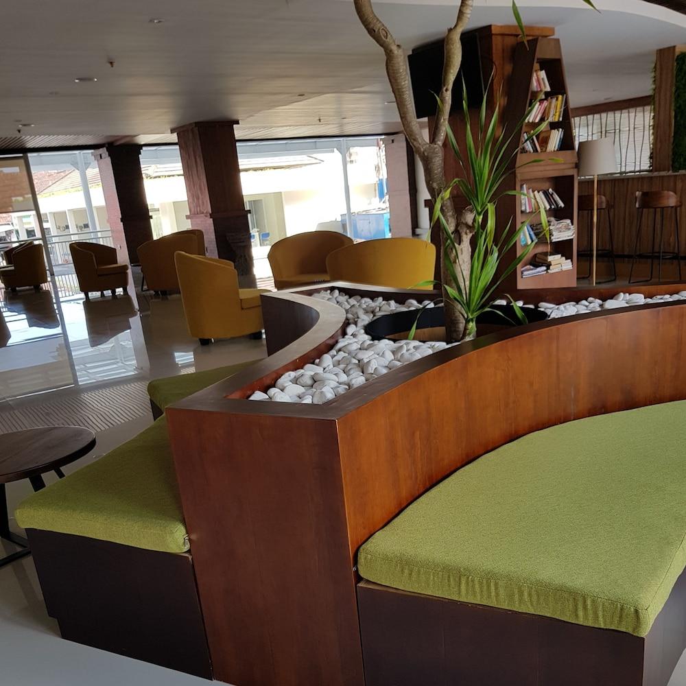 New Garden View Resort Legian  Luaran gambar