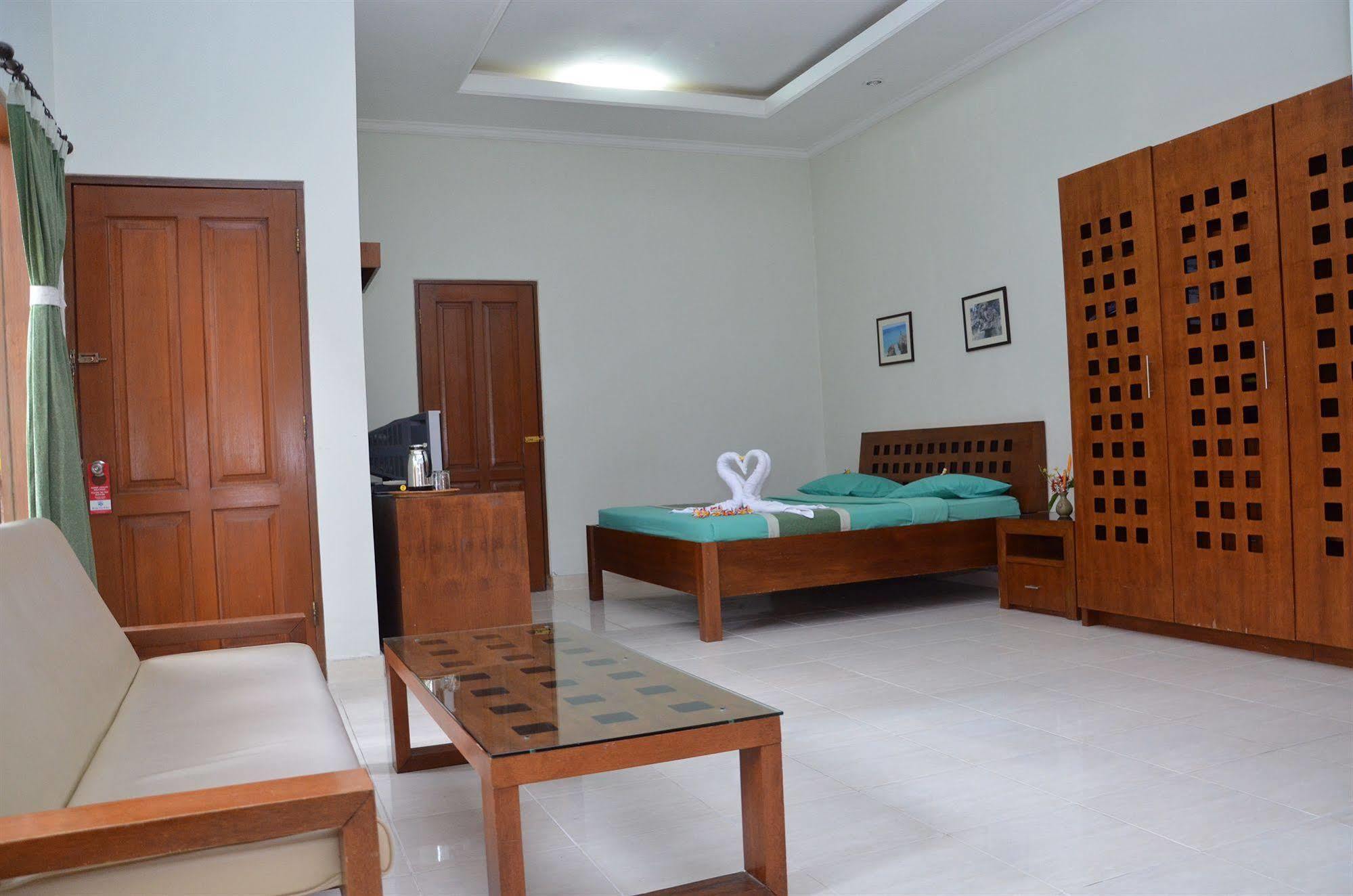 New Garden View Resort Legian  Luaran gambar